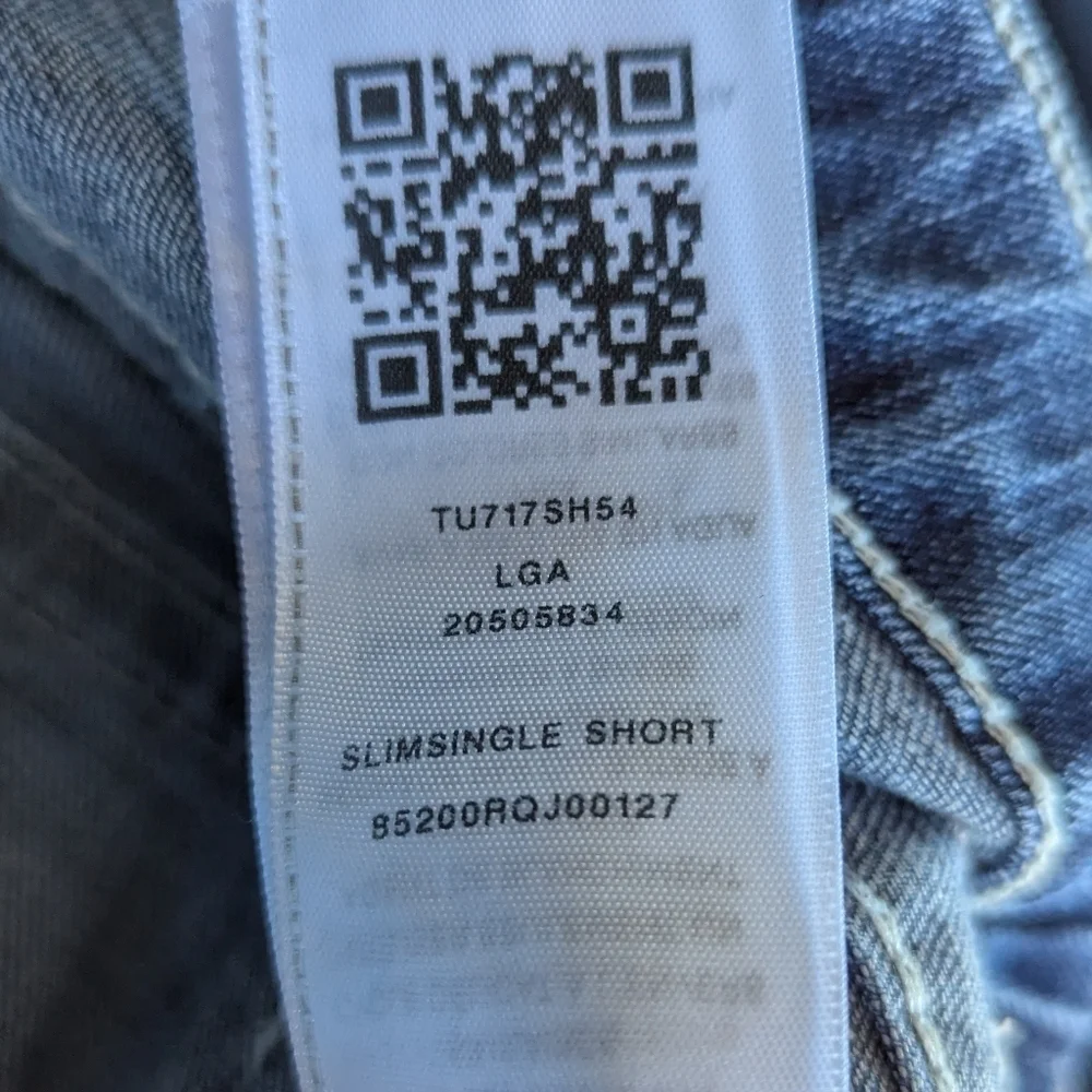 True Religion Kids Slim Fit Jean Short Size 6 Snap Closure Frayed Hem Stretch